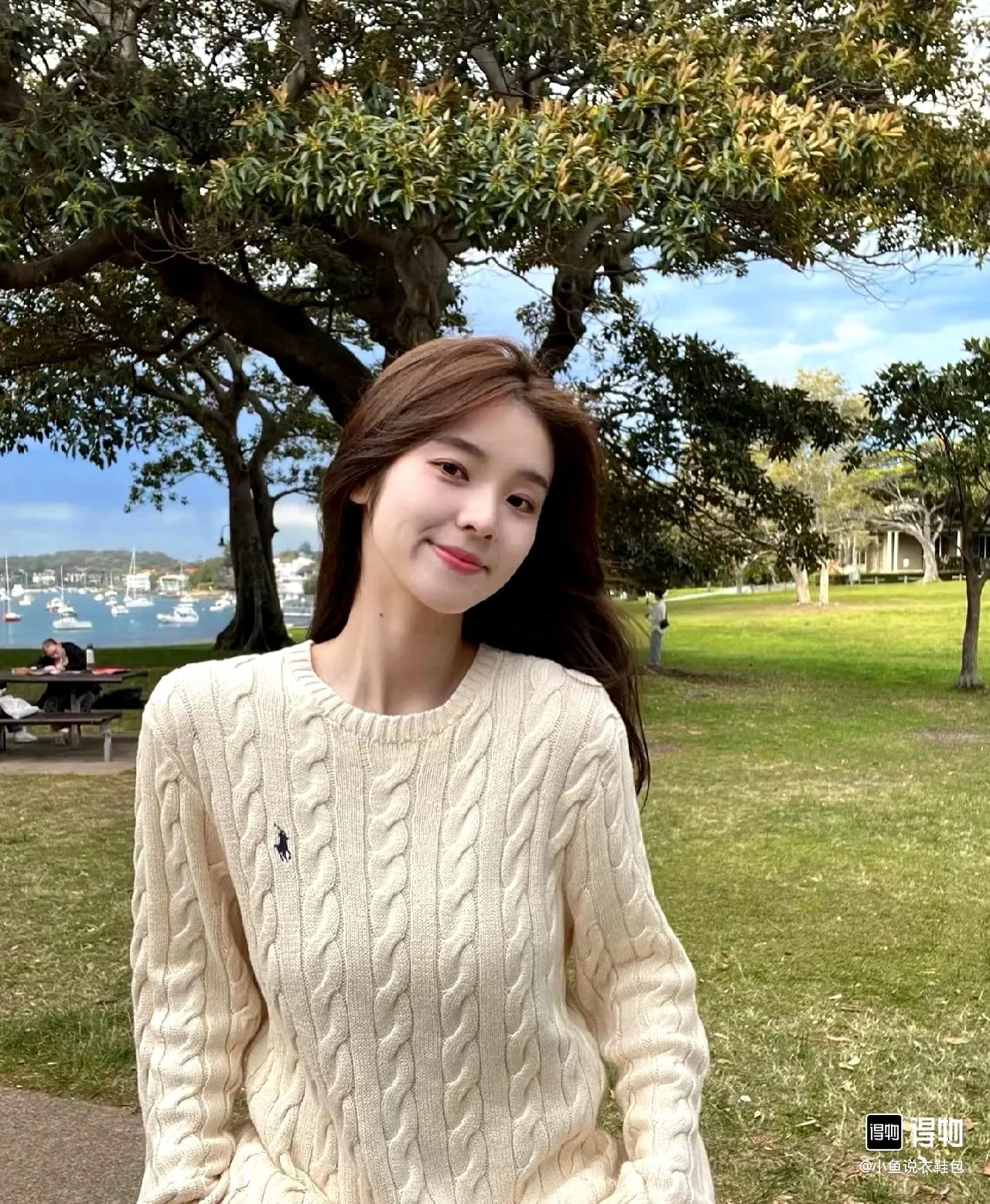 P260 Style No. D05) The top version on the market in 2025 Ralph Lauren #ootddailywear #Autumn and winter sweater #Knitted sweater outfit #ralph lauren sweater #Can be worn by both men and women [Star R] Finally waited until the Ralph men’s twist crew neck sweater is finally here! The most popular sweater is a limited edition every year. There won’t be many styles in the store! Ralph Lauren Men's Round Neck Sweater [Fire R] has a really nice shape. It can be worn alone or as a jacket. It can also be worn inside or worn with a shirt~100% pure cotton #Practical Wear. Colors: off-white, navy blue, khaki, gray, sizes S to XL
